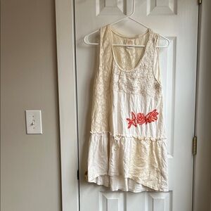 Ric Rac (Anthropologie brand) Cream top with lace accents